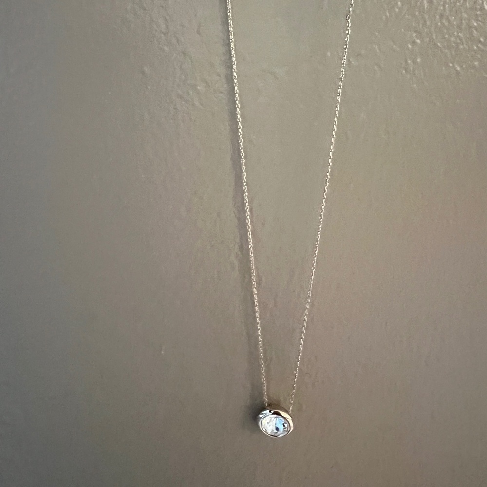 White House Black Market 18 inch necklace